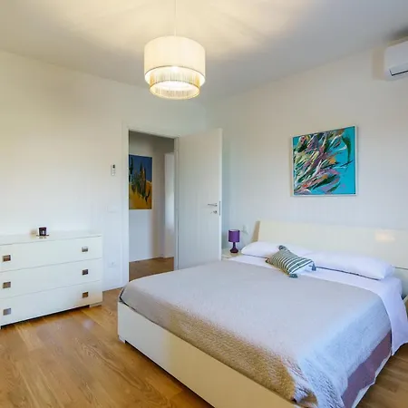La Casina Dei Praticelli Apartment